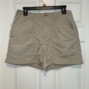Royal Robbins Women's Tan Nylon Shorts. Size 8